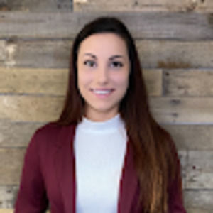 Meet your Posher, Danielle